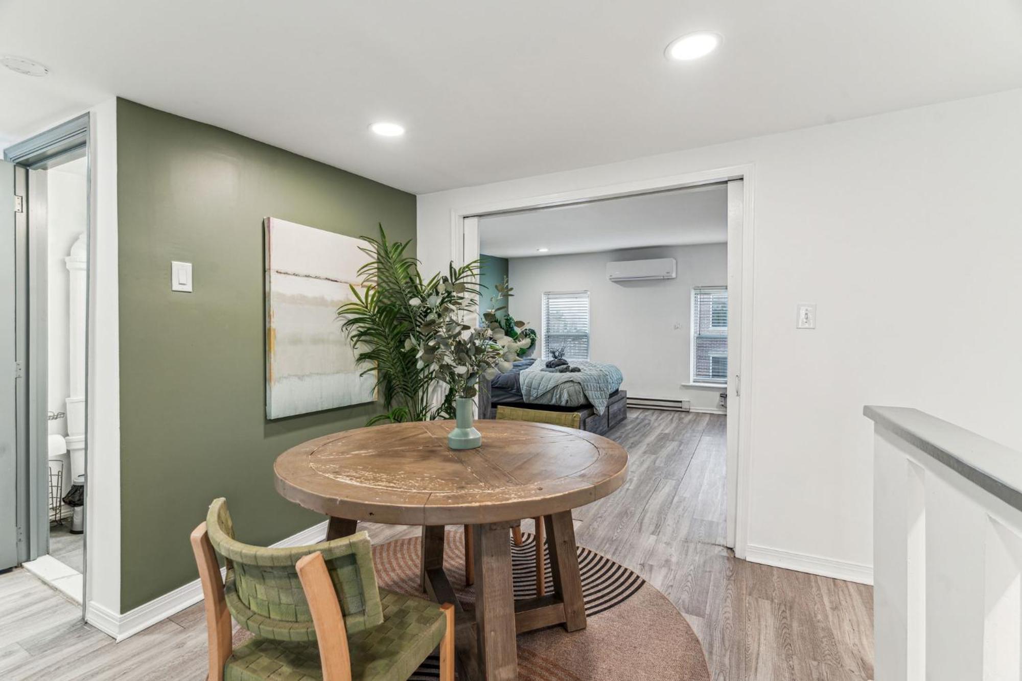 Luxurious Couples King Bed, Romantic, Central, Wifi * Philadelphia