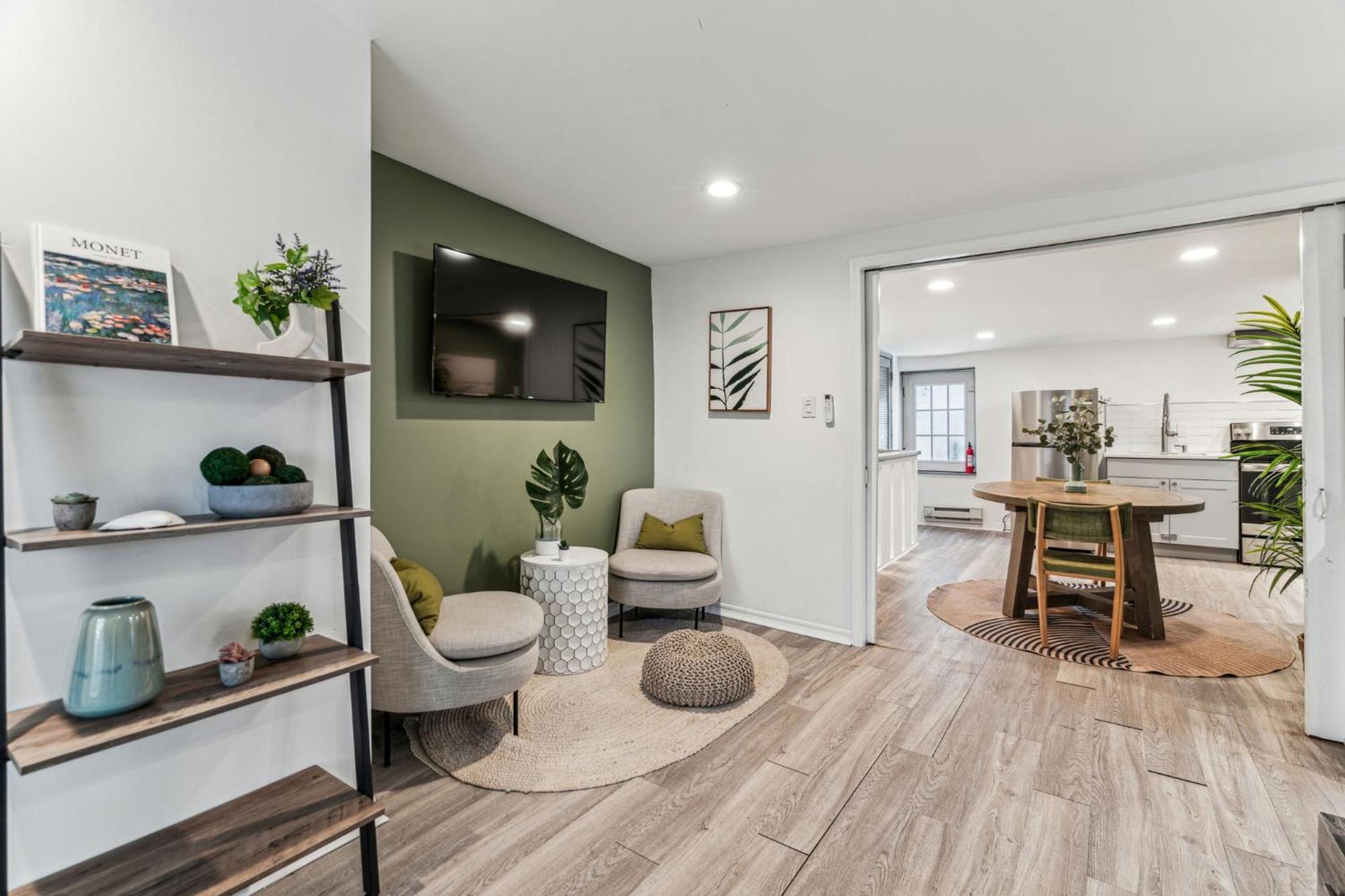 Luxurious Couples King Bed, Romantic, Central, Wifi Apartment Philadelphia